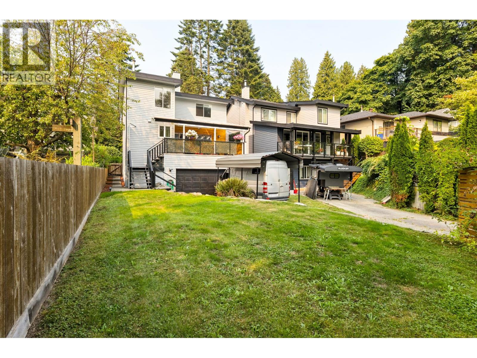 239 W 22nd Street, North Vancouver, British Columbia  V7M 2A2 - Photo 35 - R3045755