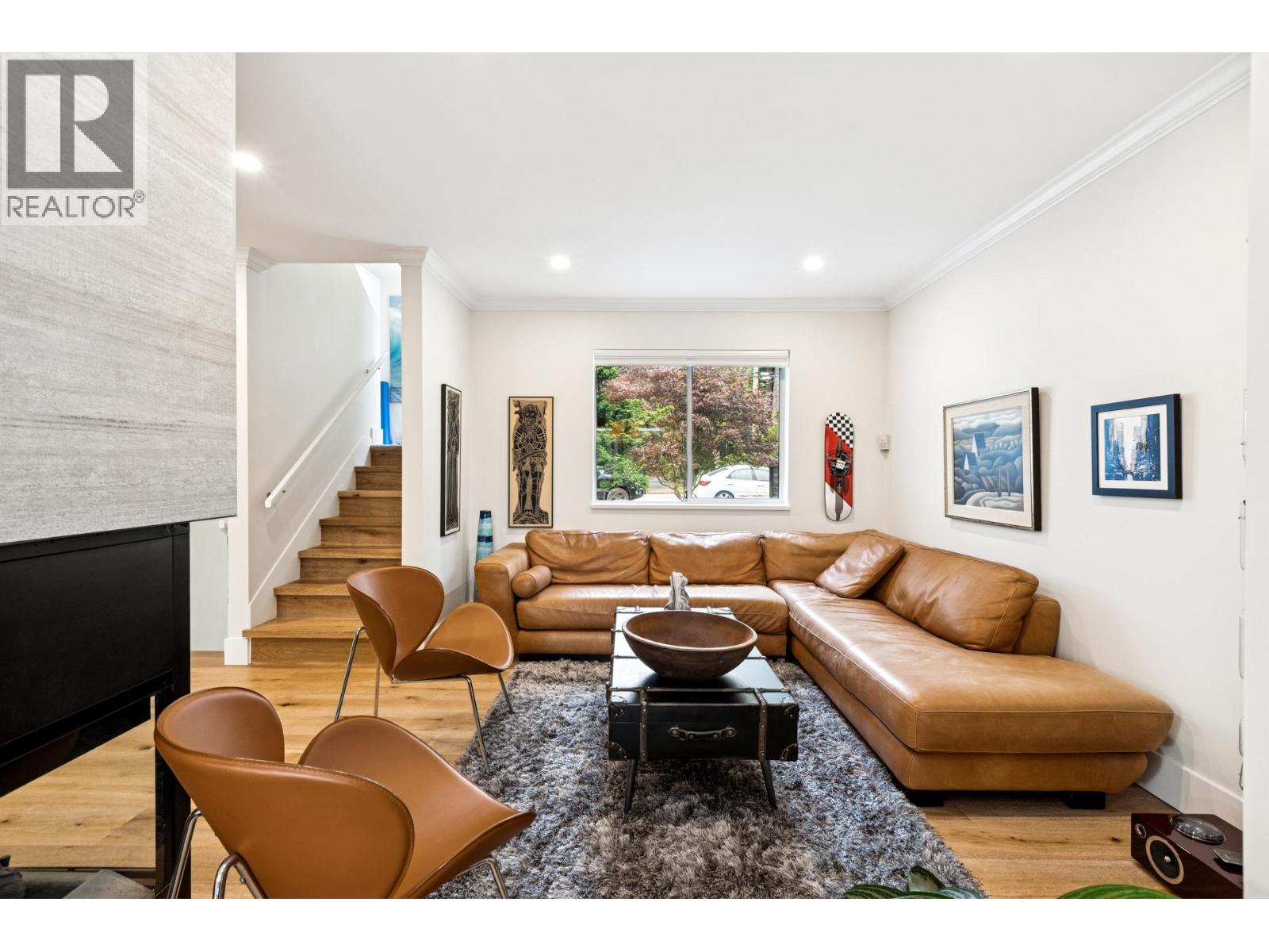 239 W 22nd Street, North Vancouver, British Columbia  V7M 2A2 - Photo 5 - R3045755