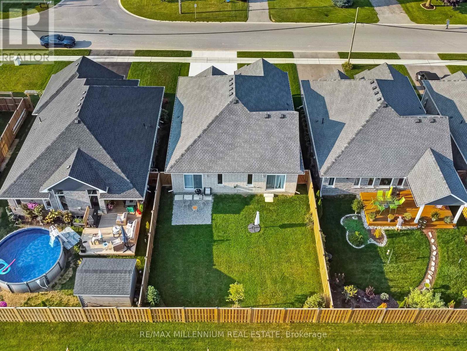 250 Hill Street, Central Elgin, Ontario  N5L 1J8 - Photo 44 - X12392585