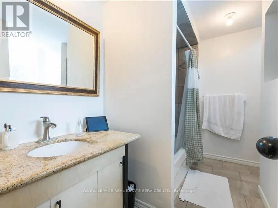 419 Richmond Street, London East (East F), Ontario  N6A 3C8 - Photo 10 - X12392642