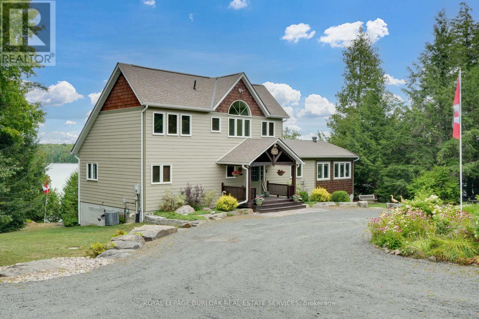 36 Manitouwabing Estates Road, Mckellar, Ontario  P2A 0B5 - Photo 4 - X12392696