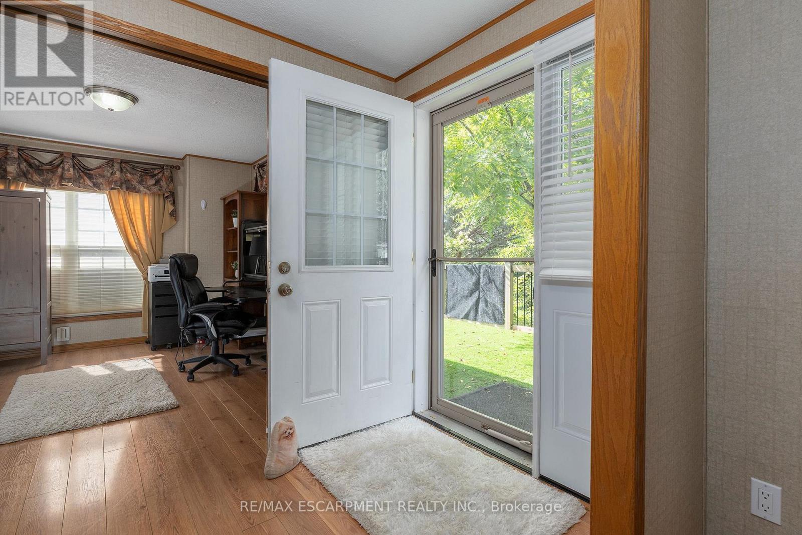 1161 4th Concession Road W, Hamilton, Ontario  L8B 0X3 - Photo 3 - X12392697