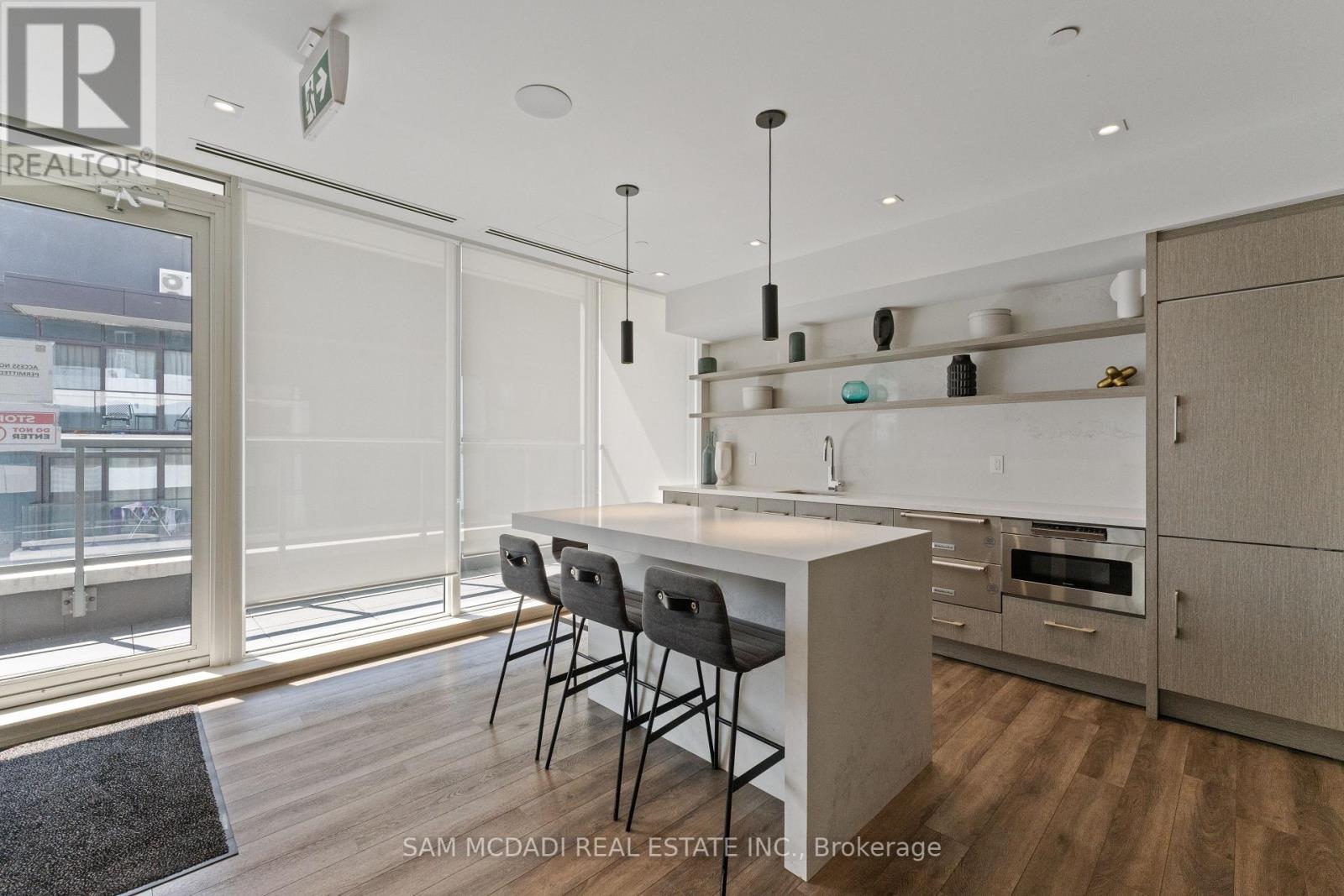 1305 - 212 King William Street, Hamilton, Ontario  L8R 0A7 - Photo 40 - X12392711