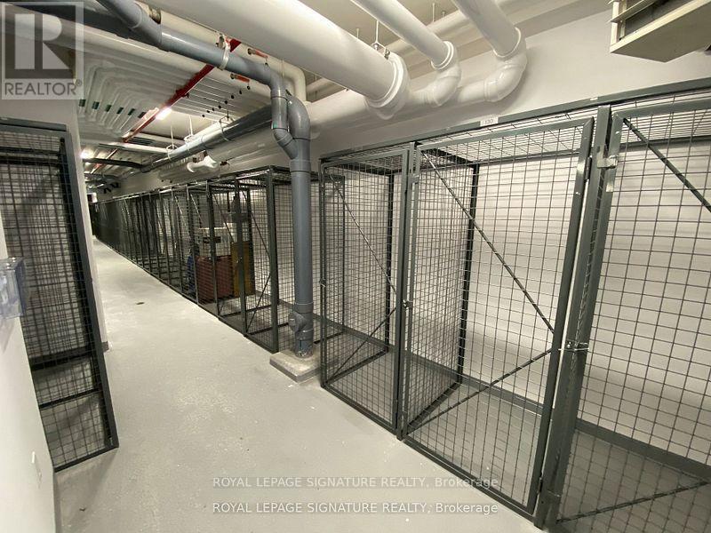 1313 - 212 King William Street, Hamilton, Ontario  L8R 0A7 - Photo 21 - X12392722