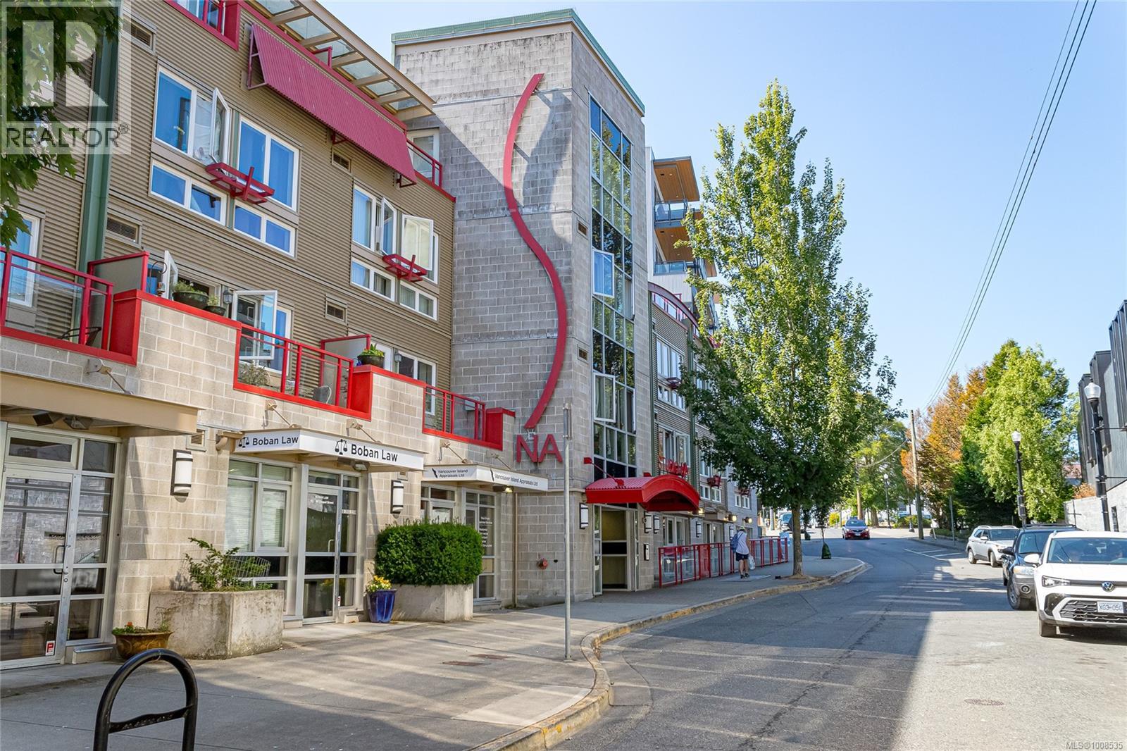 206 99 Chapel St, Nanaimo, British Columbia  V9R 5H3 - Photo 1 - 1008535