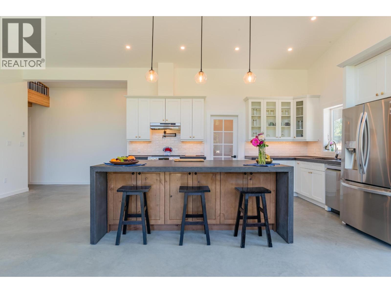 2335 Pass Creek Road, Castlegar, British Columbia  v1n 4t4 - Photo 33 - 10362292