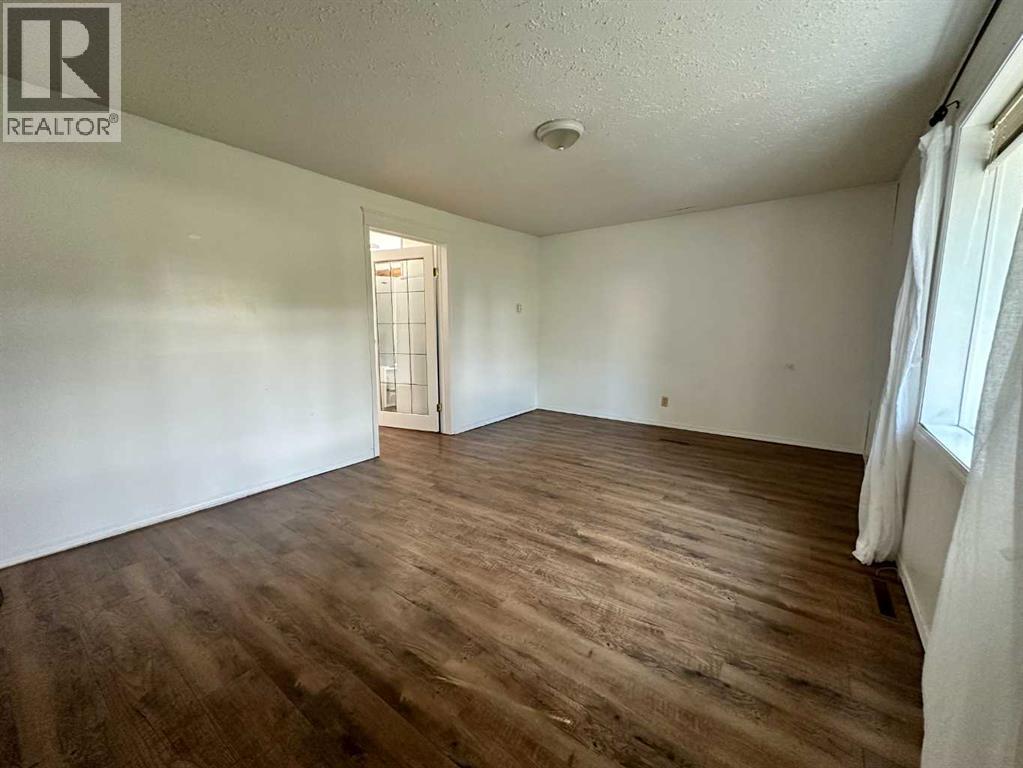 5003 51 Street, Lougheed, Alberta  T0B 2V0 - Photo 21 - A2205506
