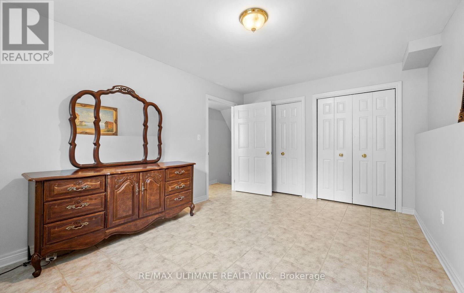 893 Canada Drive, Fort Erie, Ontario  L2A 6E9 - Photo 28 - X12392508