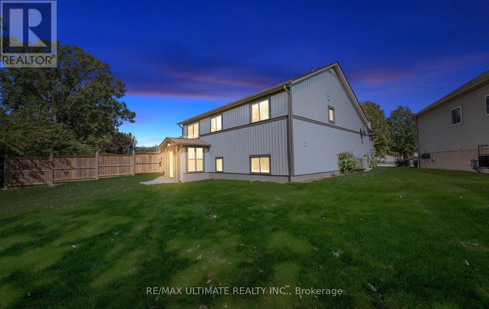 893 Canada Drive, Fort Erie, Ontario  L2A 6E9 - Photo 41 - X12392508