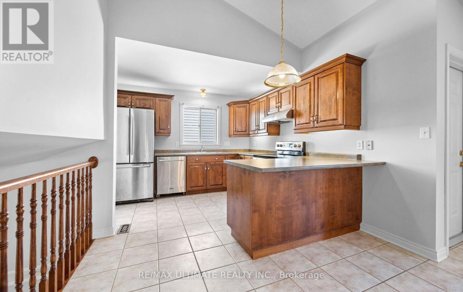 893 Canada Drive, Fort Erie, Ontario  L2A 6E9 - Photo 13 - X12392508