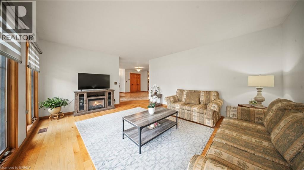 90 North Park Street, Brantford, Ontario  N3R 4K1 - Photo 11 - 40767482