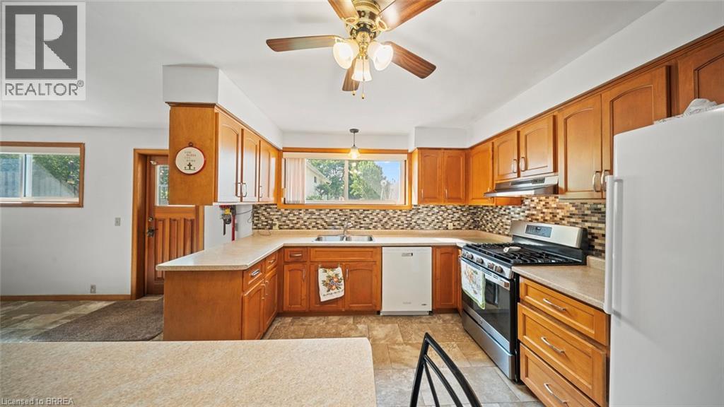 90 North Park Street, Brantford, Ontario  N3R 4K1 - Photo 34 - 40767482