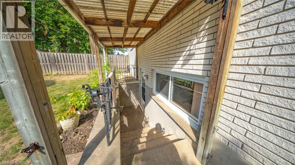 90 North Park Street, Brantford, Ontario  N3R 4K1 - Photo 40 - 40767482