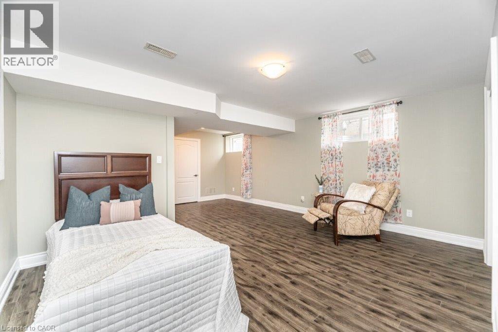 9 Lorupe Court, Hamilton, Ontario  L9G 0B4 - Photo 41 - 40767960