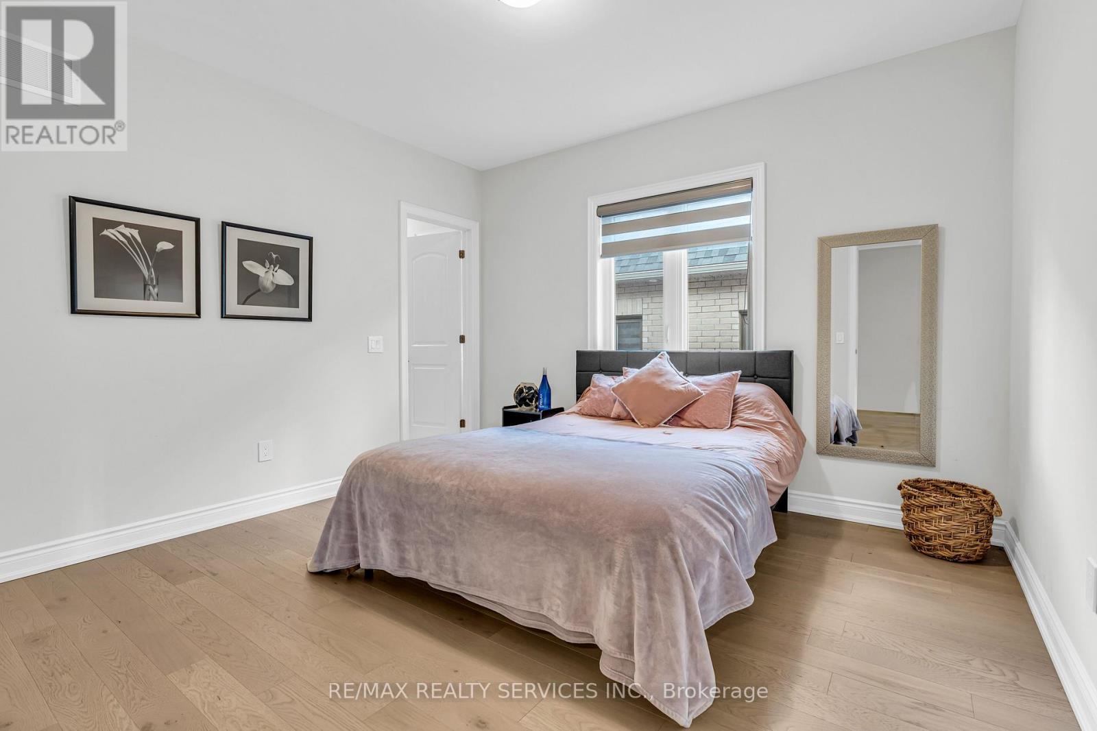 67 James Walker Avenue, Caledon, Ontario  L7C 4M8 - Photo 25 - W12392771
