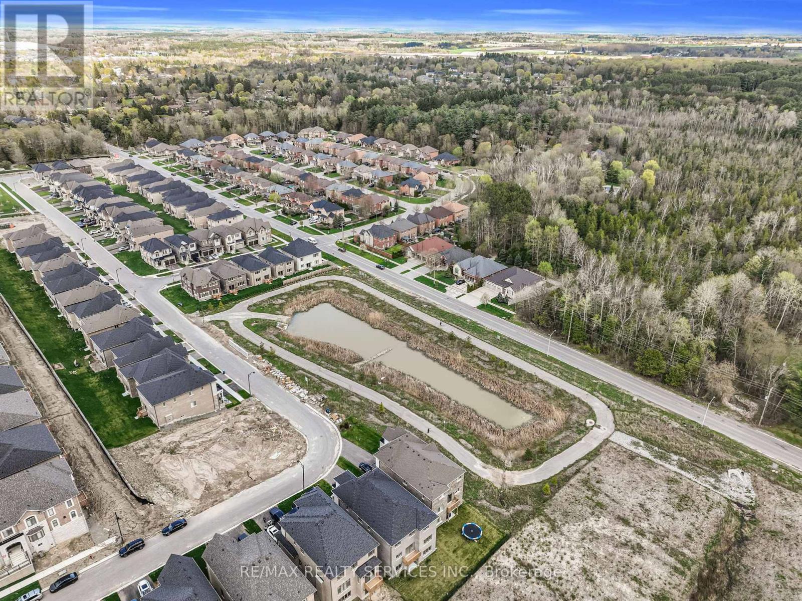 67 James Walker Avenue, Caledon, Ontario  L7C 4M8 - Photo 40 - W12392771