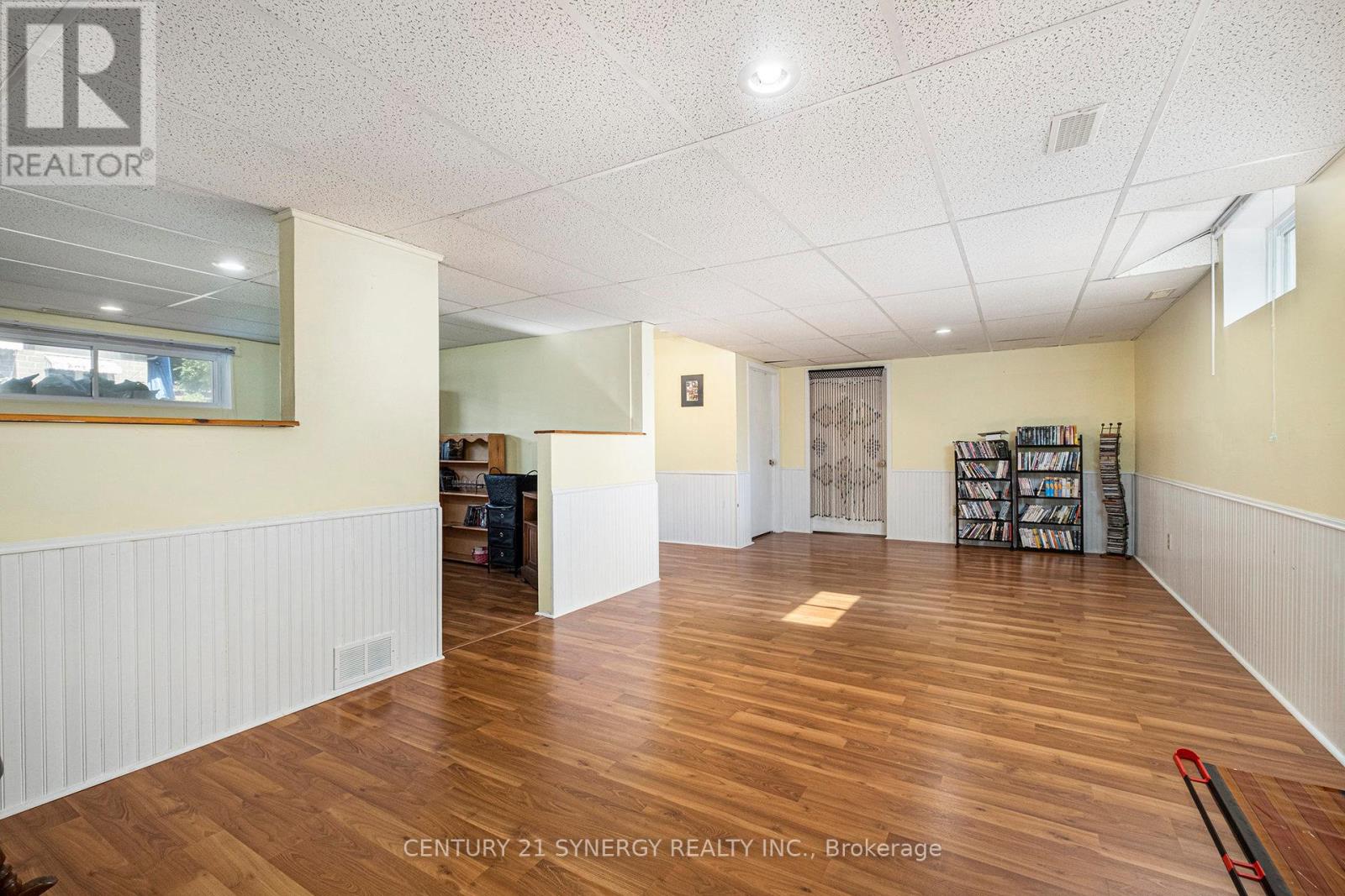24 Elm Street E, Smiths Falls, Ontario  K7A 3S8 - Photo 13 - X12392847