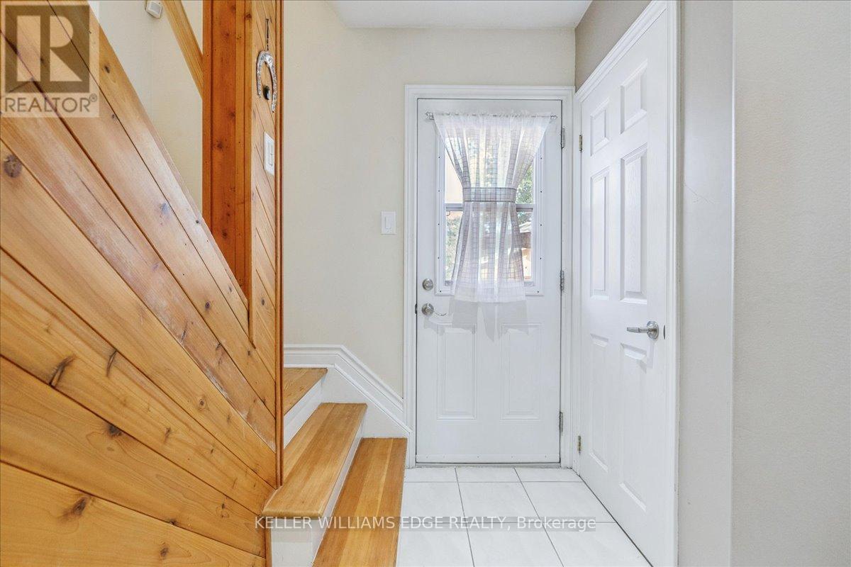 269 East 25th Street, Hamilton (Eastmount), Ontario  L8V 3A6 - Photo 11 - X12392746
