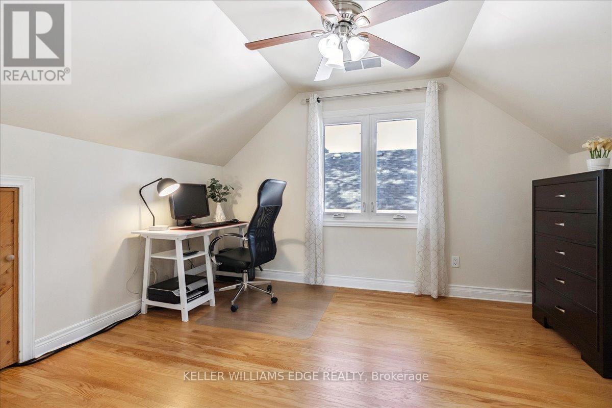 269 East 25th Street, Hamilton (Eastmount), Ontario  L8V 3A6 - Photo 15 - X12392746
