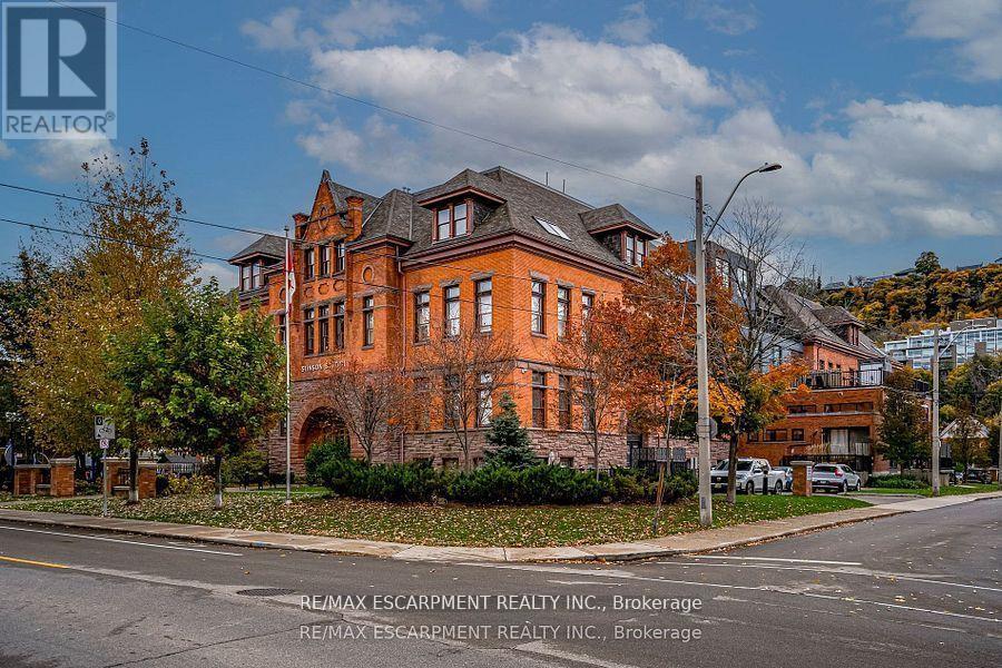104 - 200 STINSON STREET, Hamilton, Ontario