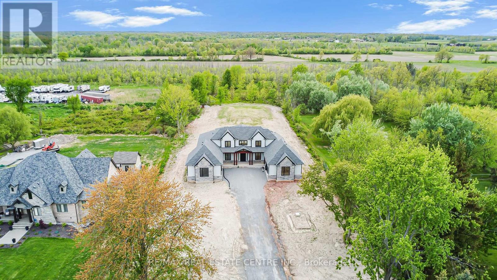 256 Mountain Road, Grimsby (Grimsby Escarpment), Ontario  L3M 4E7 - Photo 46 - X12392780