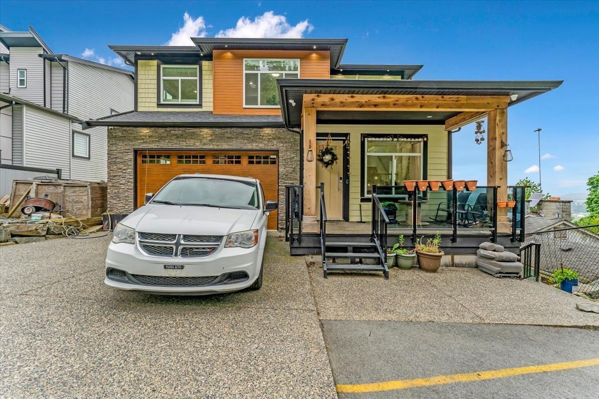 8235 HARVEST PLACE, Chilliwack, British Columbia