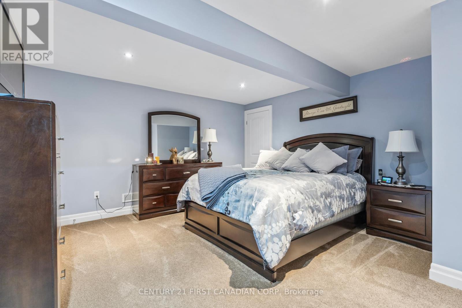 2 Longview Court, London South (South K), Ontario  N6K 4J1 - Photo 24 - X12392802