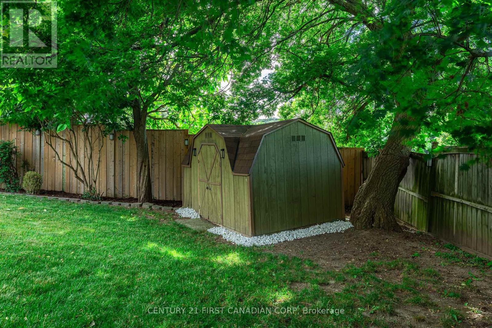 2 Longview Court, London South (South K), Ontario  N6K 4J1 - Photo 40 - X12392802