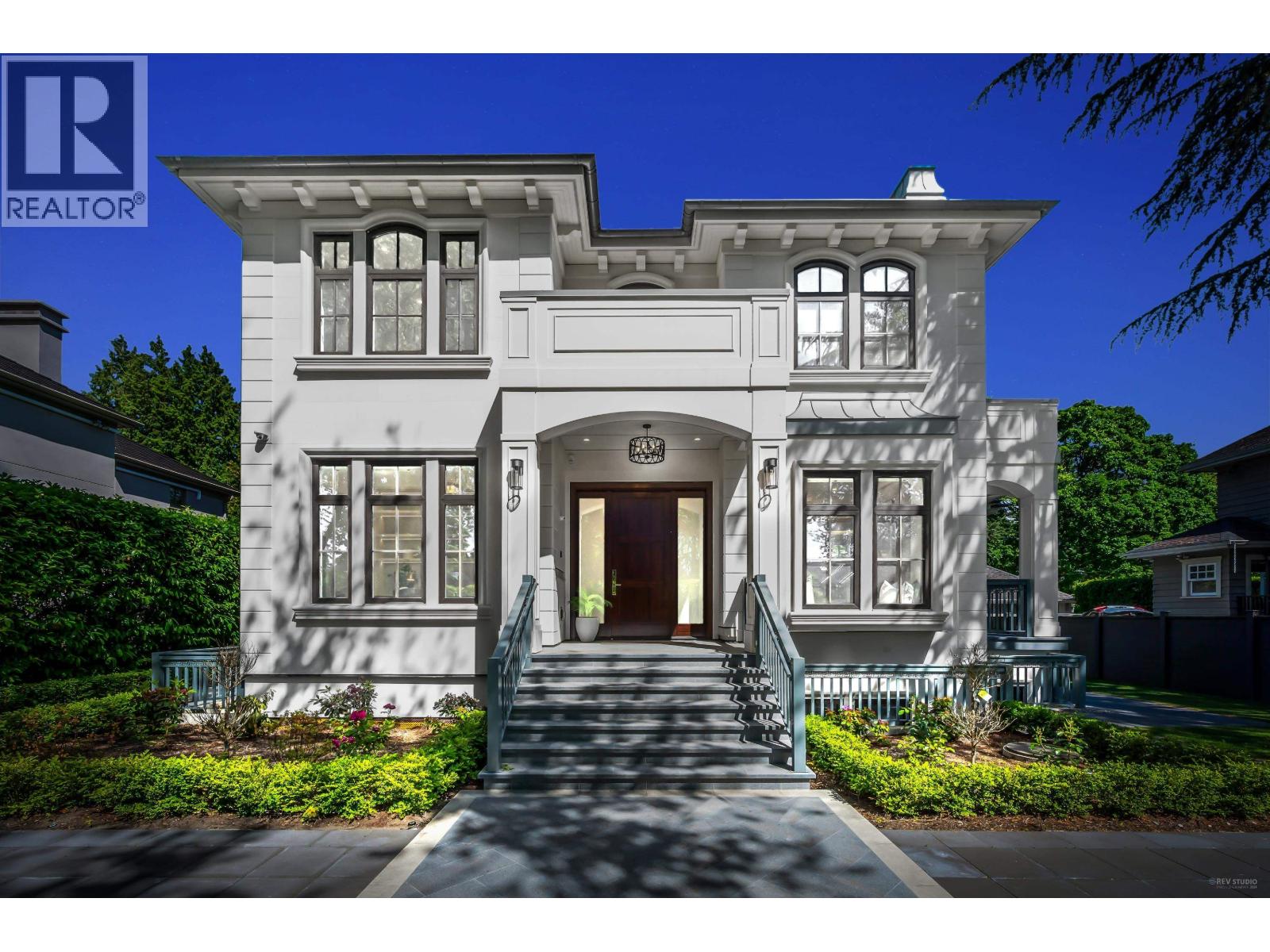 6238 CHURCHILL STREET, Vancouver, British Columbia