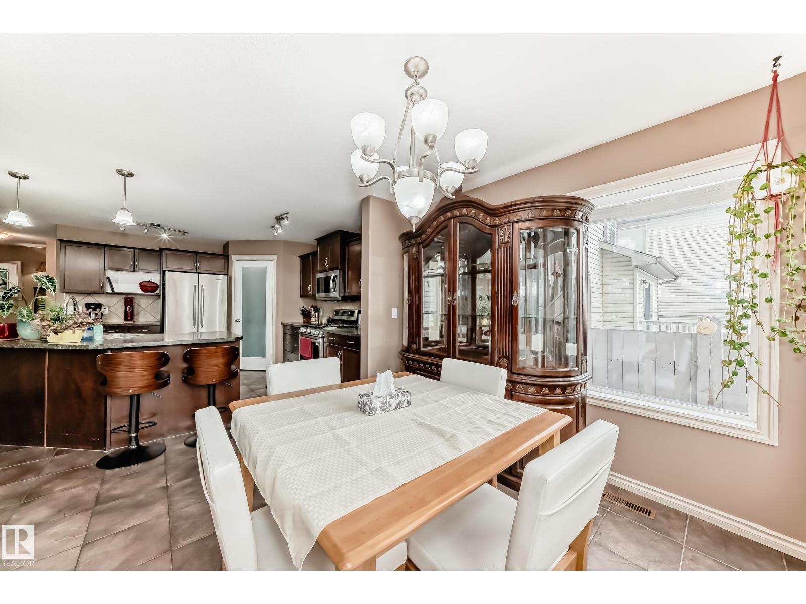 749 Mcallister Lo Sw, Edmonton, Alberta  T6W 1R5 - Photo 12 - E4456944