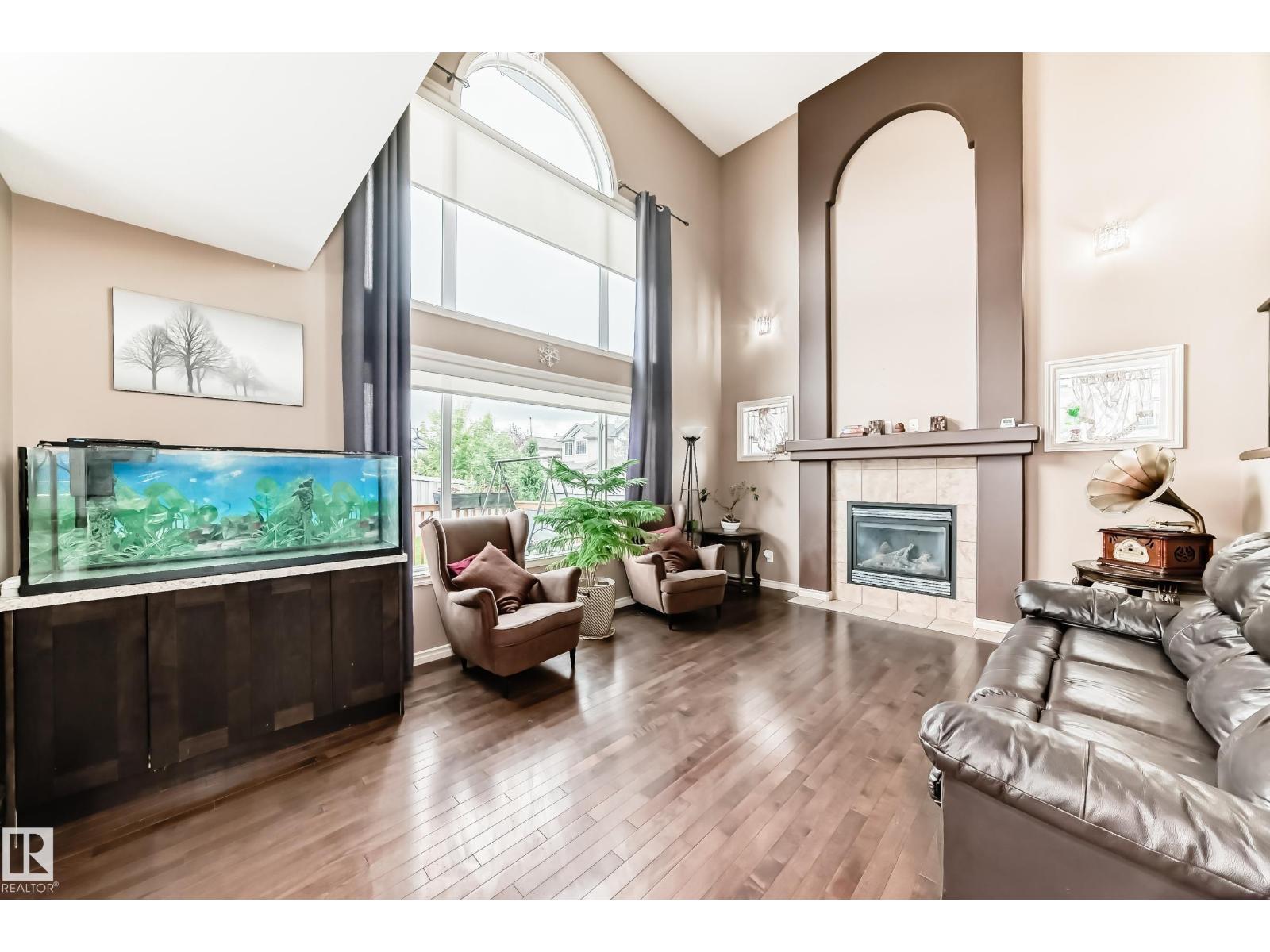 749 Mcallister Lo Sw, Edmonton, Alberta  T6W 1R5 - Photo 7 - E4456944