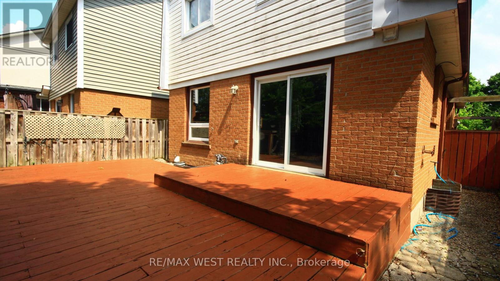 148 Fanshawe Drive N, Brampton (Heart Lake West), Ontario  L6Z 1B1 - Photo 14 - W12276176