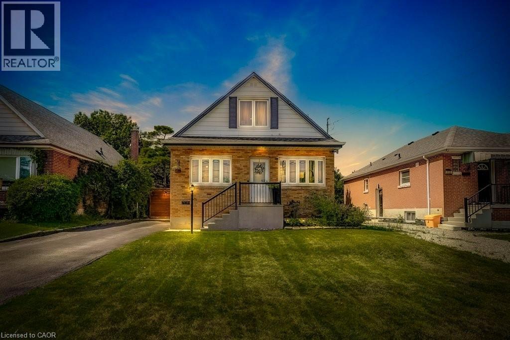 662 Upper Sherman Avenue, Hamilton, Ontario  L8V 3M5 - Photo 2 - 40768089