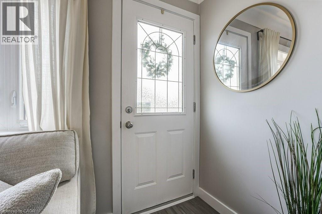 662 Upper Sherman Avenue, Hamilton, Ontario  L8V 3M5 - Photo 6 - 40768089