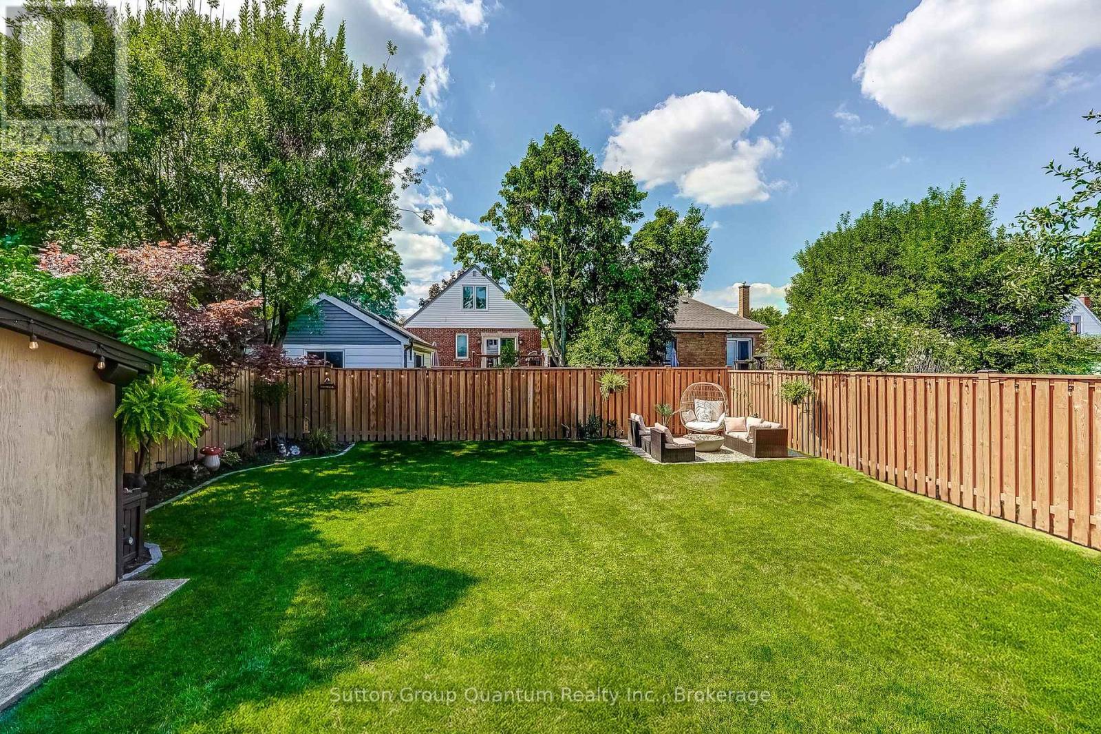 662 Upper Sherman Avenue, Hamilton, Ontario  L8V 3M5 - Photo 39 - X12392724