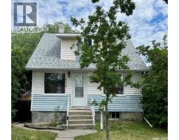 4530 DEWDNEY AVENUE Pioneer Village
