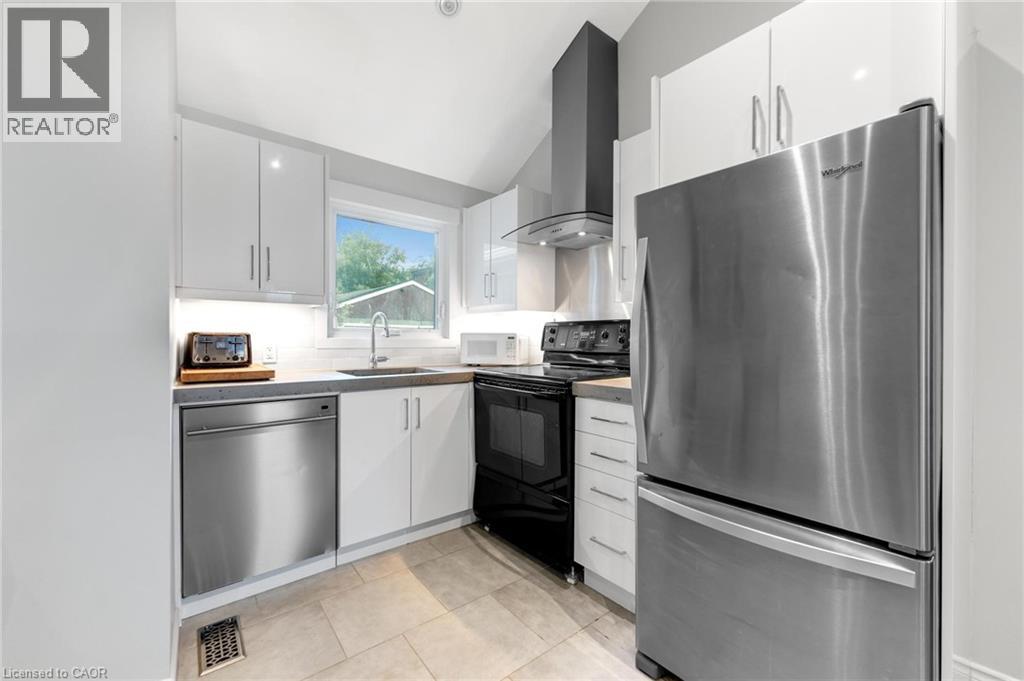 27 Aldridge Street, Hamilton, Ontario  L9C 2S9 - Photo 16 - 40767201
