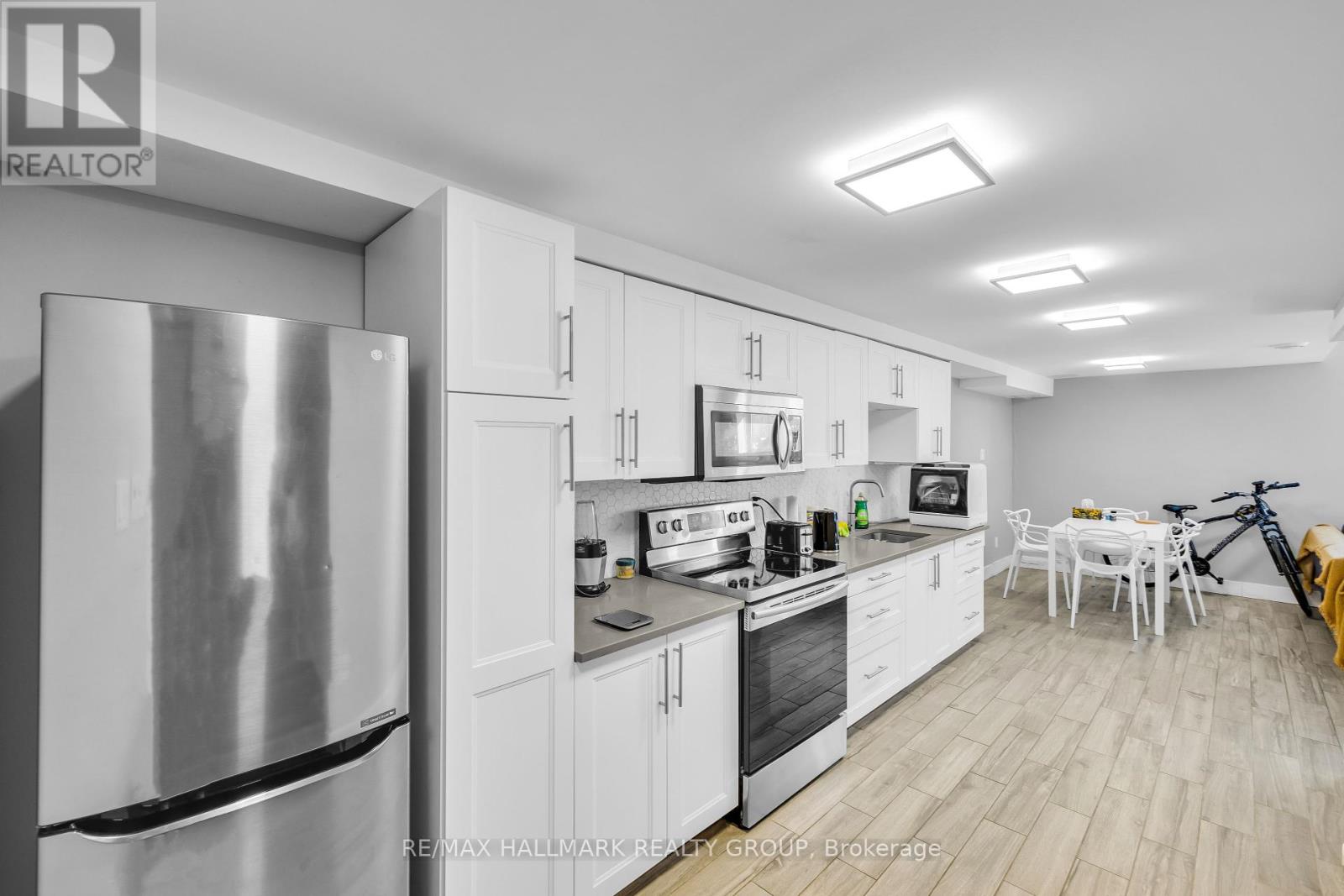 42b Young Street, Ottawa, Ontario  K1S 3H7 - Photo 24 - X12392776