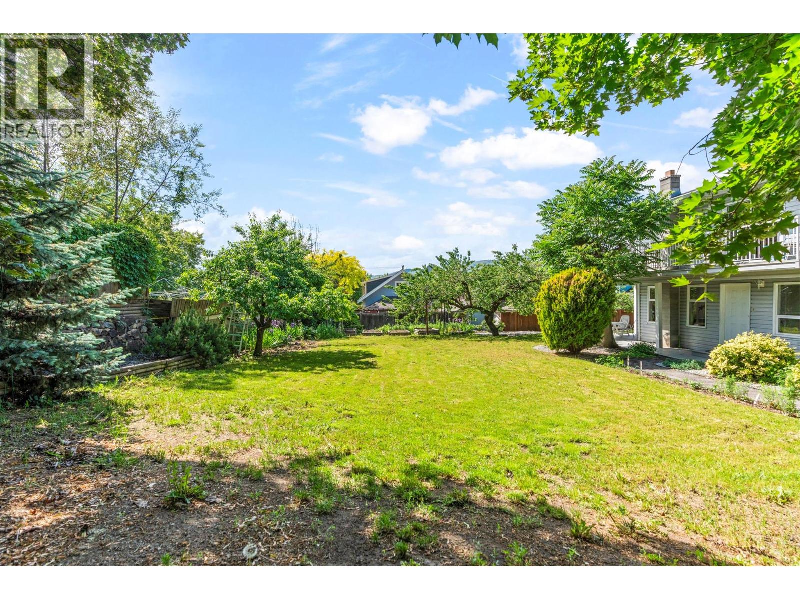2802 25 Street, Vernon, British Columbia