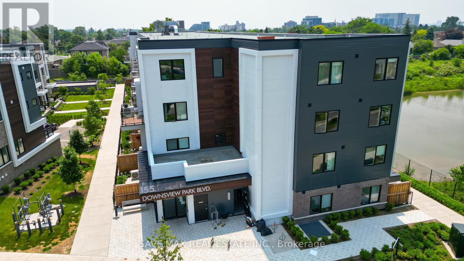 215 - 155 Downsview Park Boulevard, Toronto, Ontario  M3K 0E3 - Photo 2 - W12392840