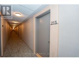 215 - 155 Downsview Park Boulevard, Toronto (Downsview-Roding-Cfb), Ca