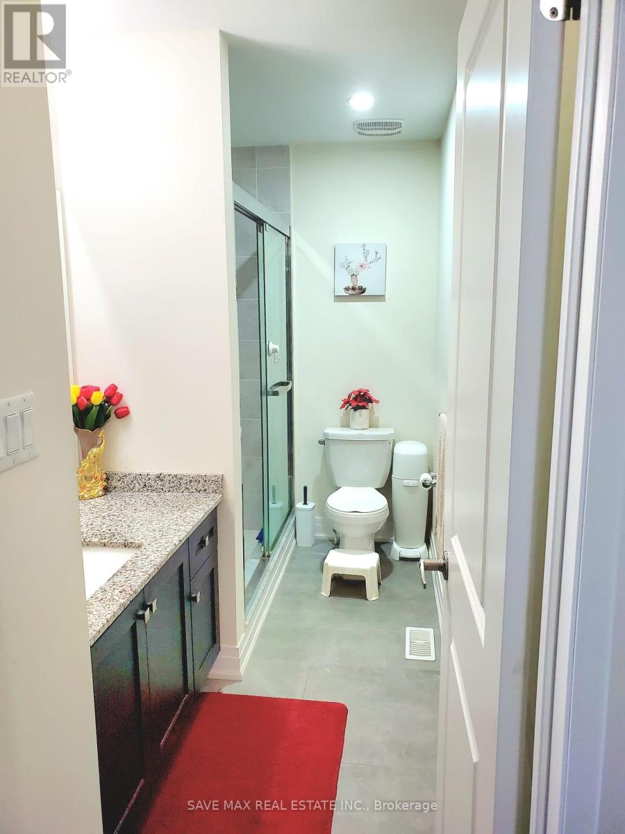 14 Lollard Way, Brampton, Ontario  L6Y 2C9 - Photo 12 - W12392854