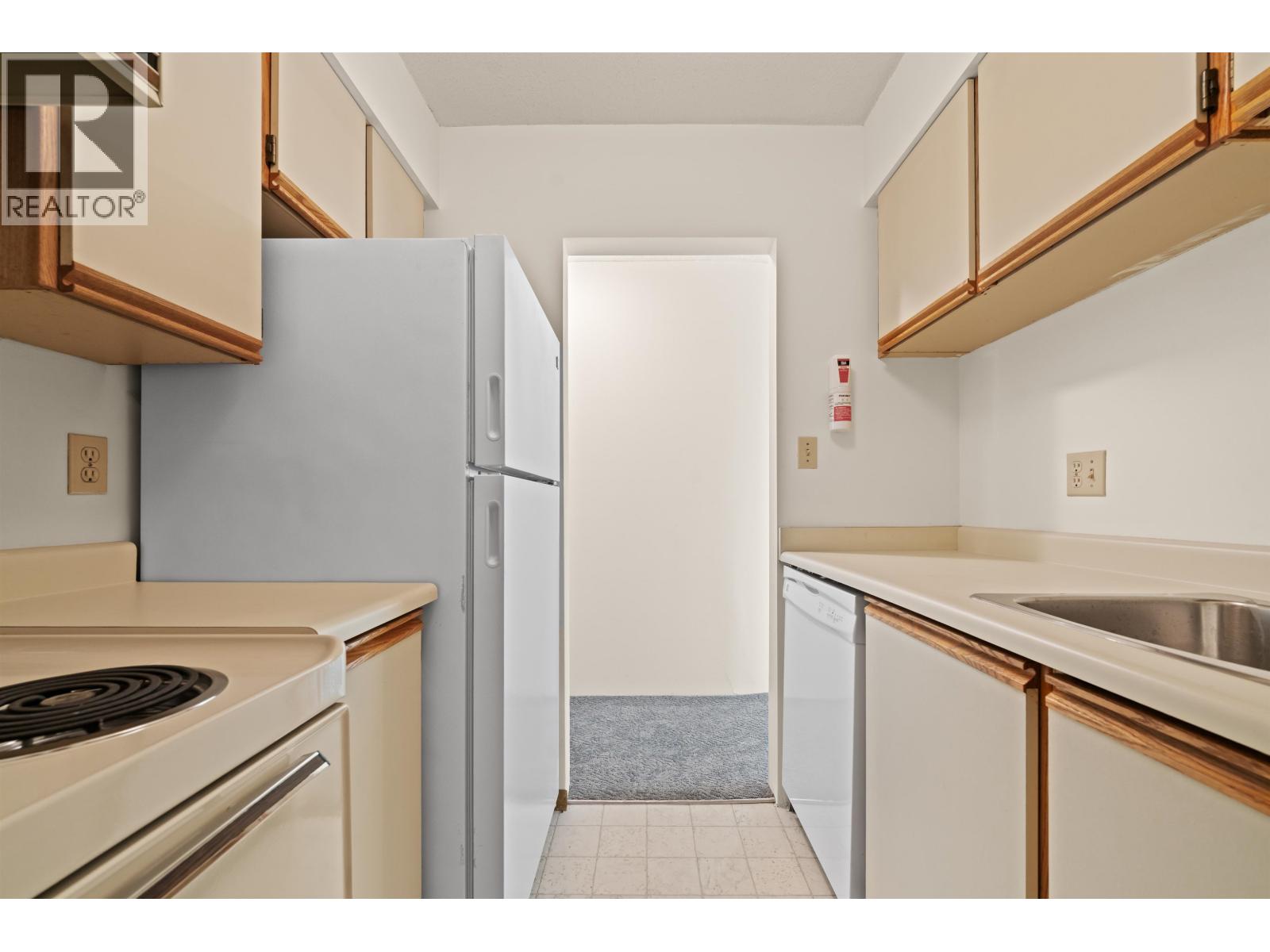 301 1406 Harwood Street, Vancouver, British Columbia  V6G 1X5 - Photo 10 - R3045857