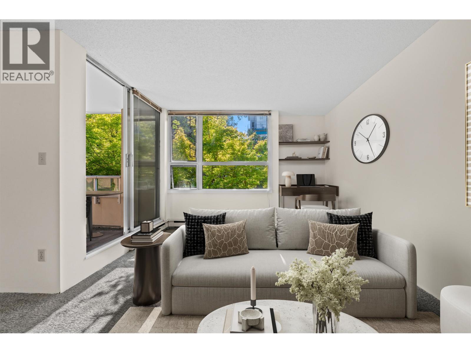 301 1406 Harwood Street, Vancouver, British Columbia  V6G 1X5 - Photo 2 - R3045857