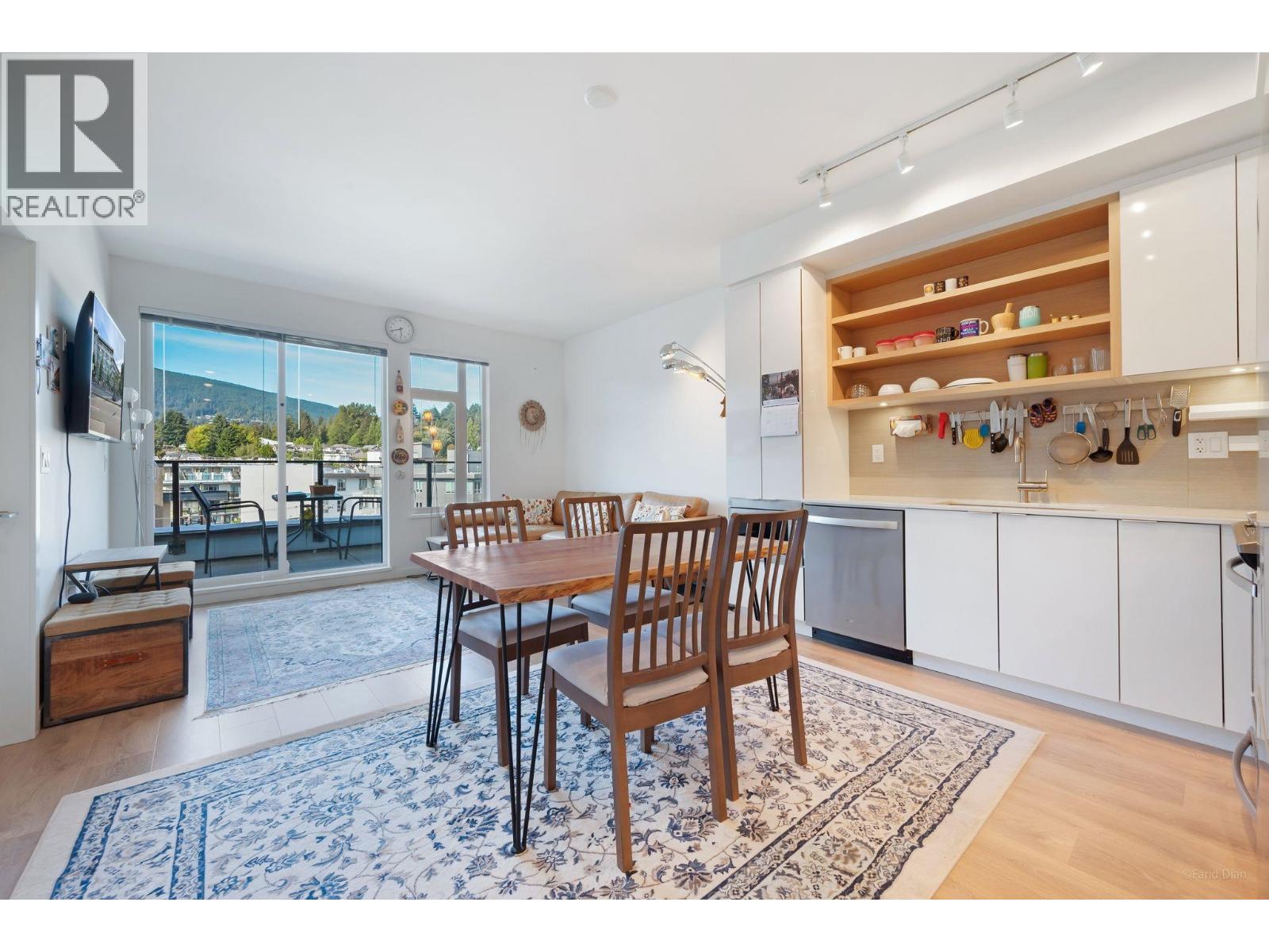 520 725 Marine Drive, North Vancouver, British Columbia  V7M 0G2 - Photo 2 - R3045858