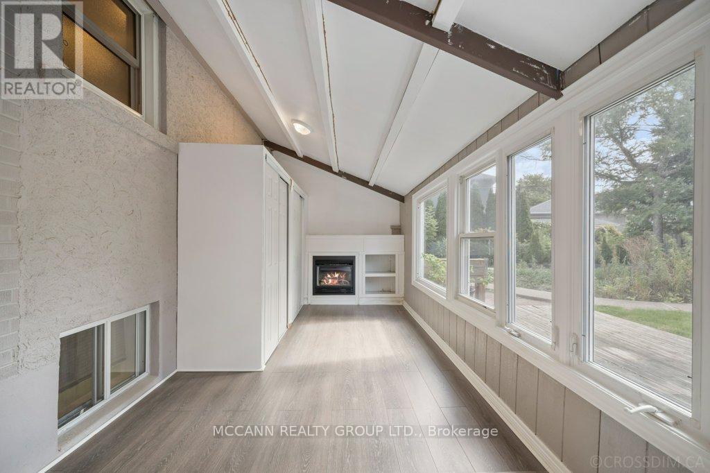 7 Carswell Place, Toronto, Ontario  M9R 3K6 - Photo 20 - W12392495