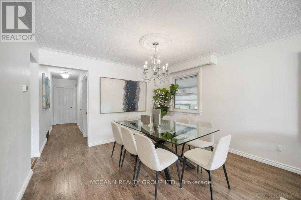 7 Carswell Place, Toronto, Ontario  M9R 3K6 - Photo 10 - W12392495