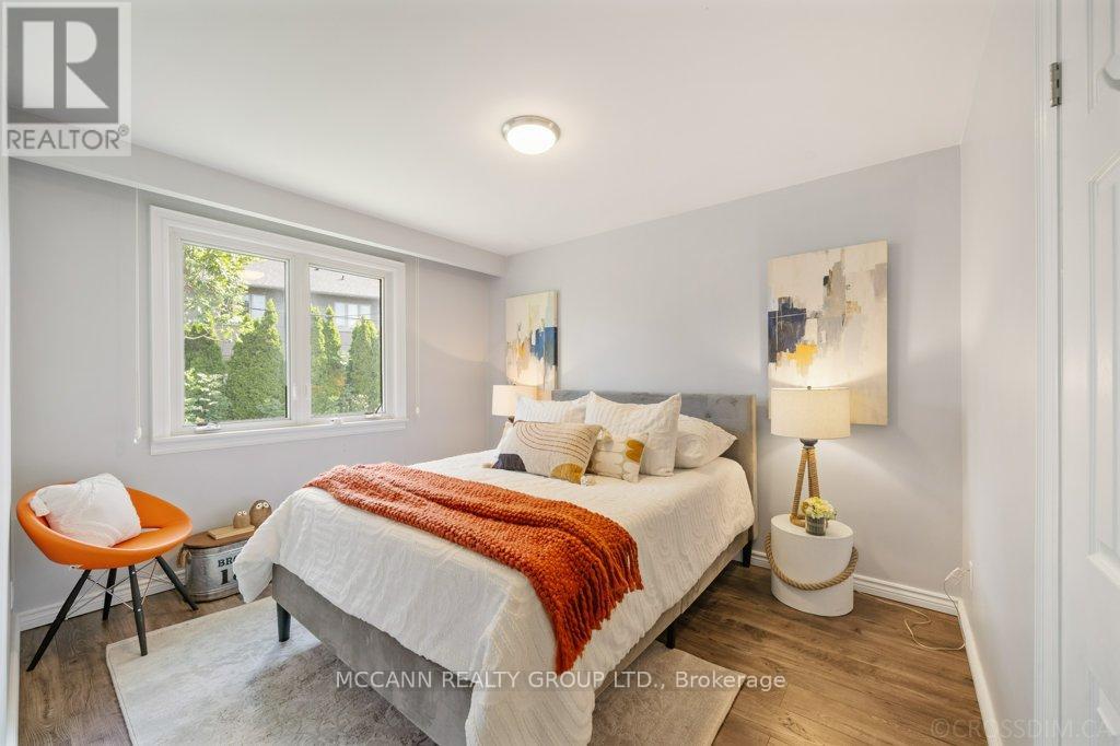 7 Carswell Place, Toronto, Ontario  M9R 3K6 - Photo 18 - W12392495