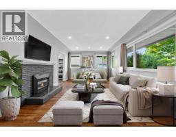1137 Cloverley Street, North Vancouver, Ca
