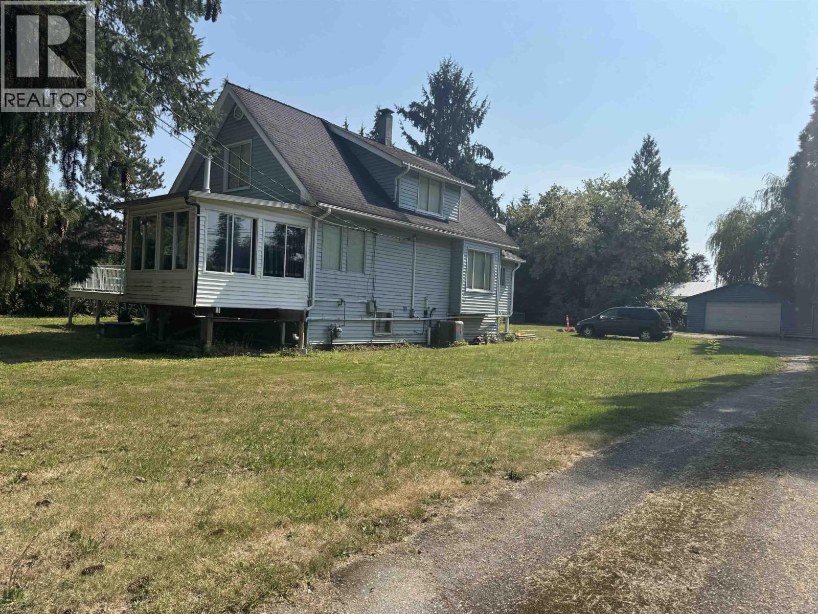 22032-22034 124th Avenue, Maple Ridge, British Columbia  V2X 4J2 - Photo 3 - R3041076